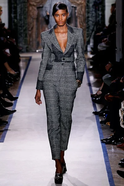 Look 4